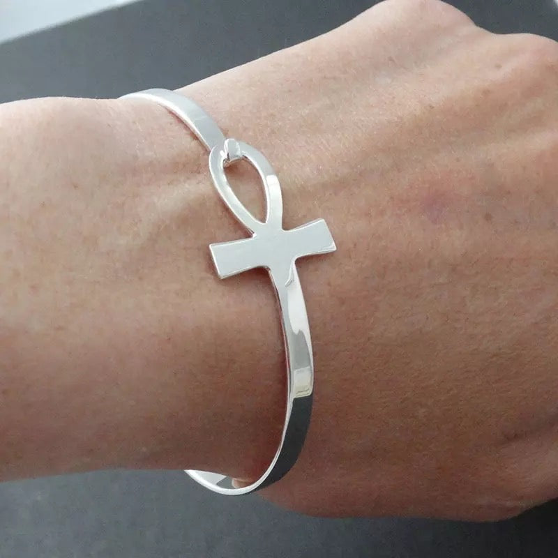 Bracelet Femme " Queen Ankh " Couleur Argent | Bijoux d'exception | Paris