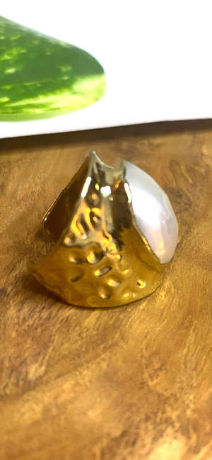 Bague "White Metal Queen" Couleur Or| Bijoux d'exception | Paris